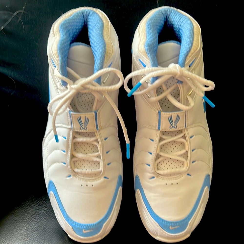 Brand new- Nike Flight Systems- Tennis Shoes- Size 11